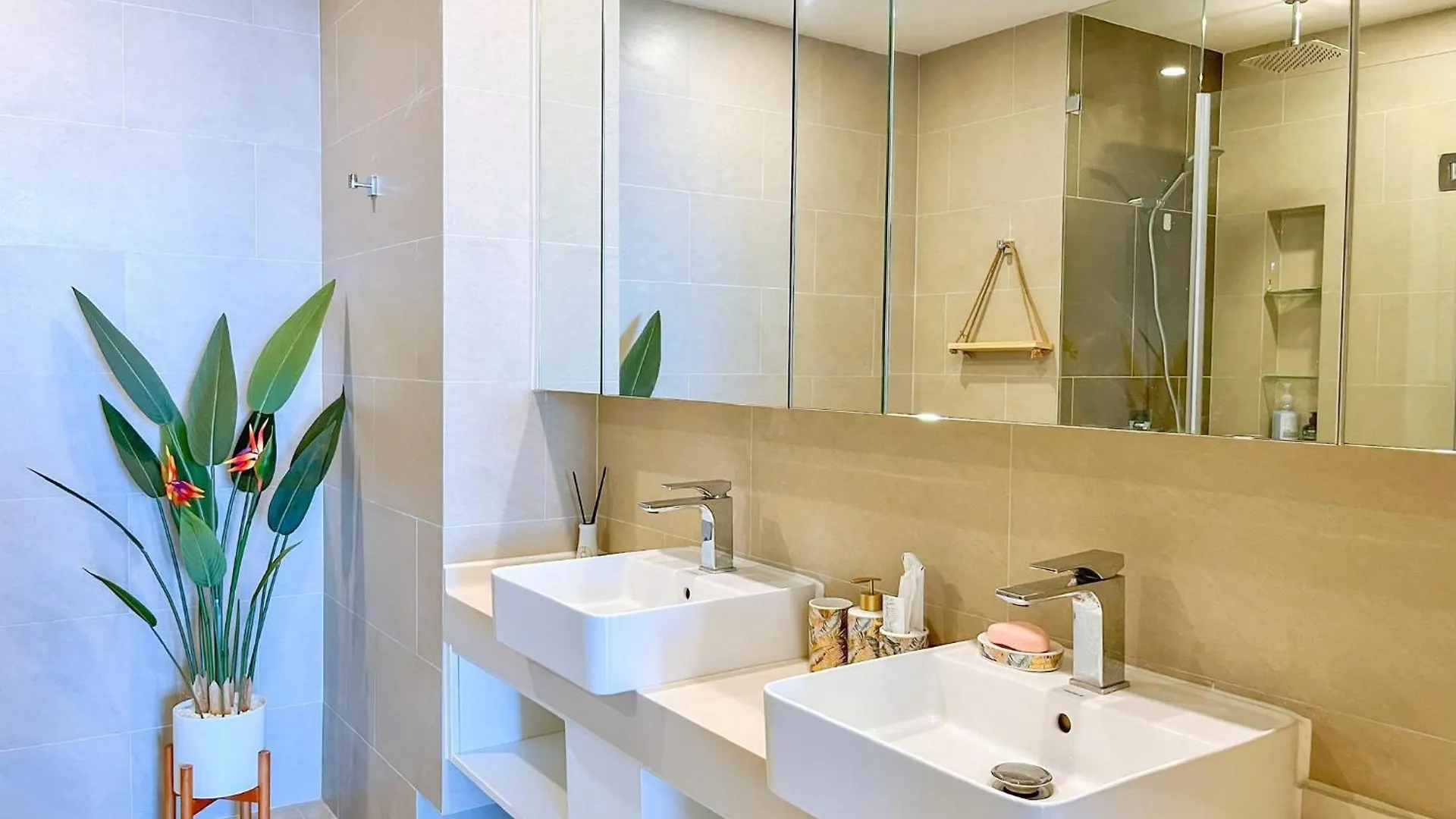 Apartment The Song Vip-Three Bedrooms-Nhu'S House Vung Tau Vietnam